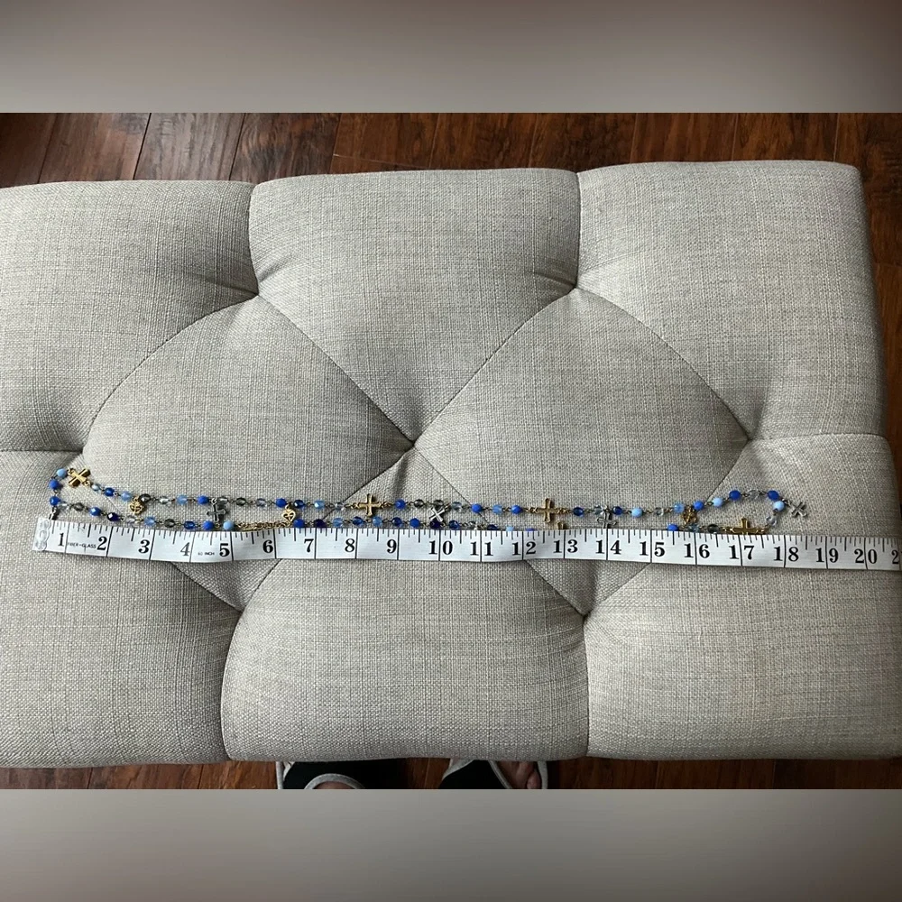 VIRGIN SAINTS & ANGELS Wrap Necklace with Crystals and Peace Cross - Picture 4 of 4